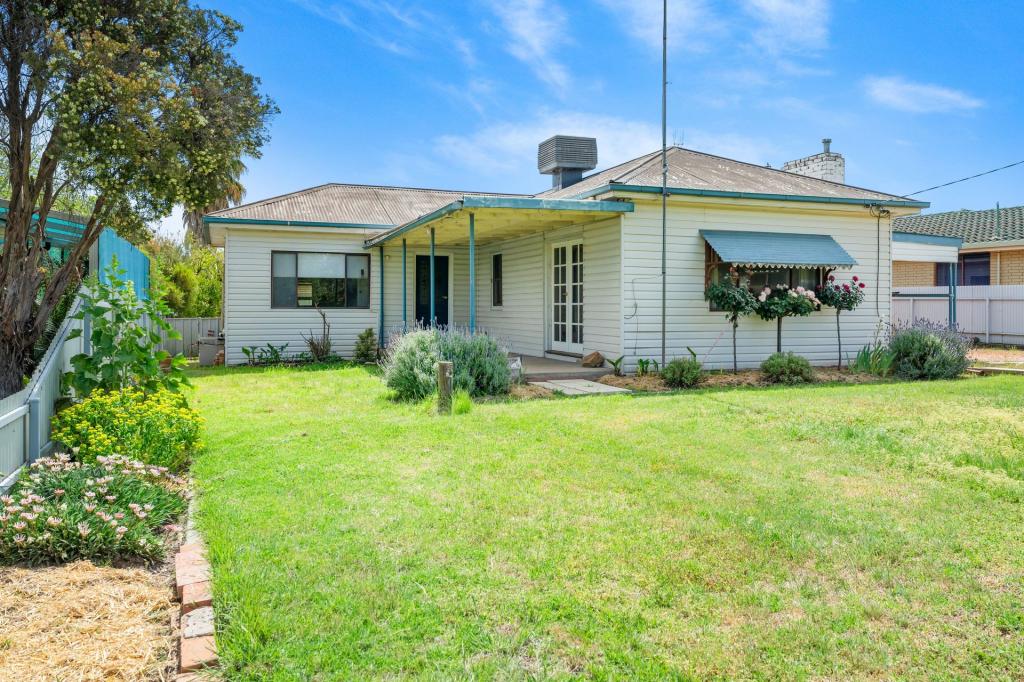 49 Peel St, Holbrook, NSW 2644