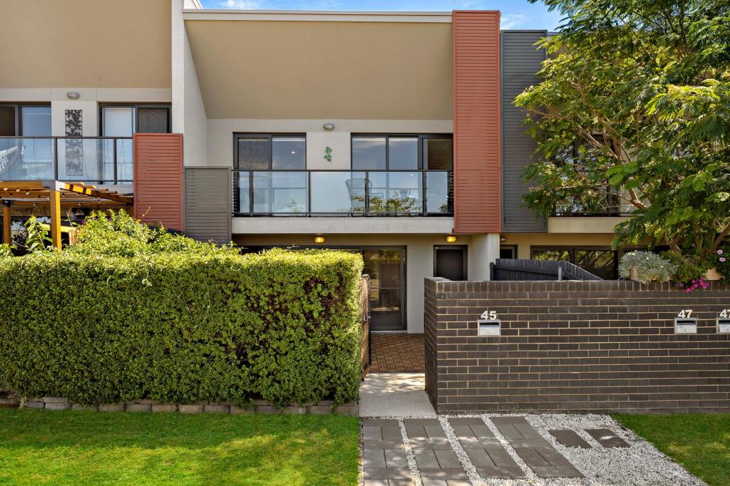 45 Finemore St, Coombs, ACT 2611