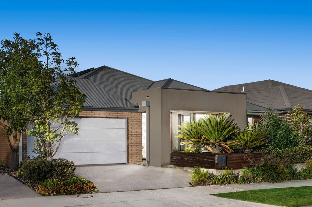 27 Memory Cres, Wyndham Vale, VIC 3024