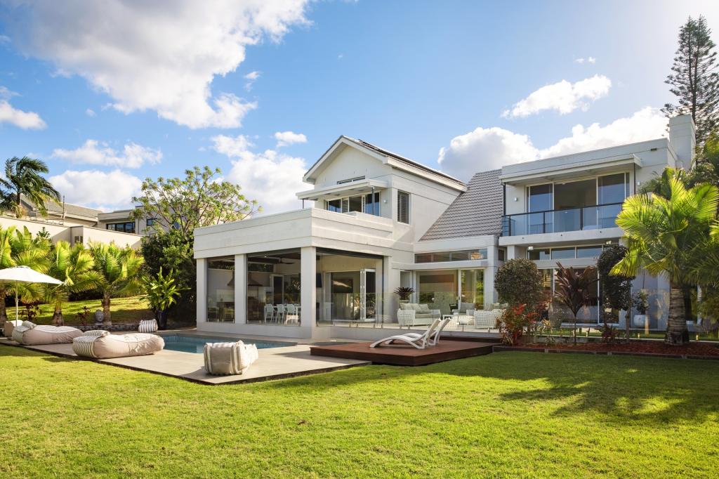 6262 Broken Hills Dr, Hope Island, QLD 4212