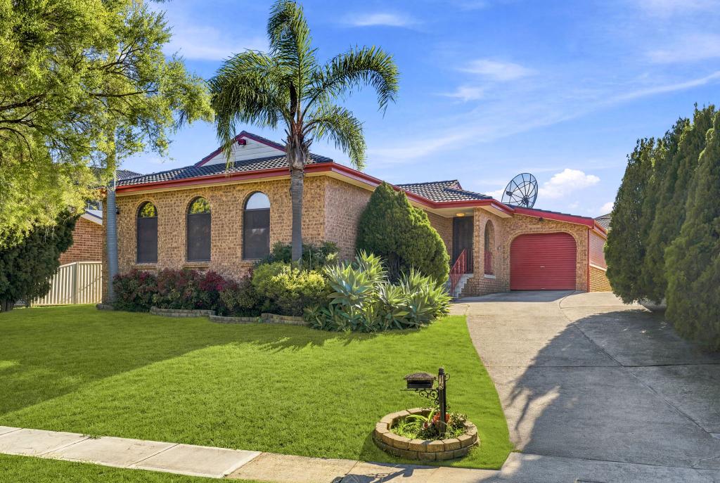 15 Cullum St, Bossley Park, NSW 2176