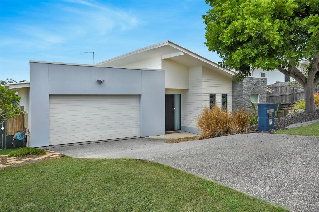 4 KROOMBIT TCE, NEW AUCKLAND, QLD 4680