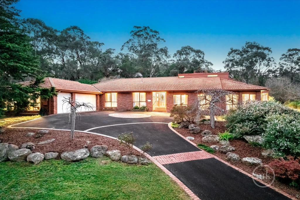 12 ROSEHILL RD, LOWER PLENTY, VIC 3093