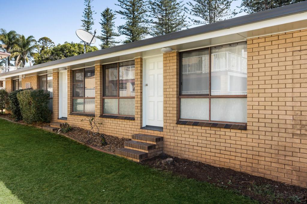 1 & 2/56 Hursley Rd, Newtown, QLD 4350