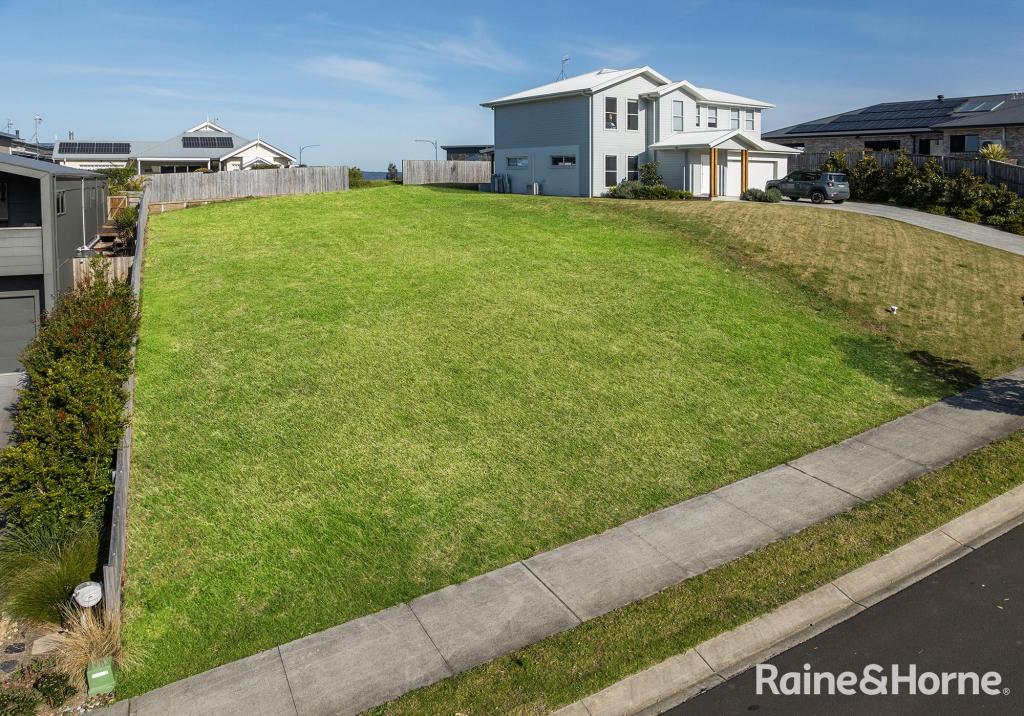 64 Parker Cres, Berry, NSW 2535