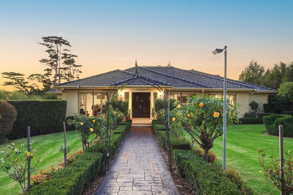 239-241 Tindals Rd, Warrandyte, VIC 3113