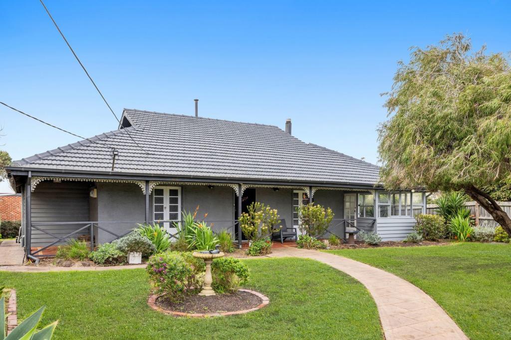 1/192 NEPEAN HWY, SEAFORD, VIC 3198