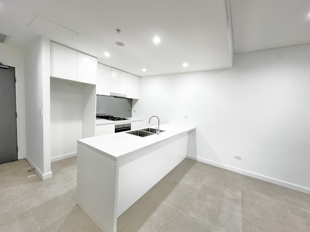 114/9 GAY ST, CASTLE HILL, NSW 2154