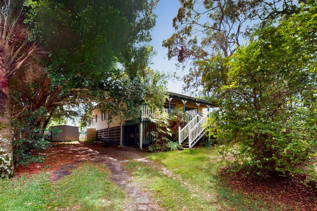 2 LEANNE ST, MACLEAY ISLAND, QLD 4184