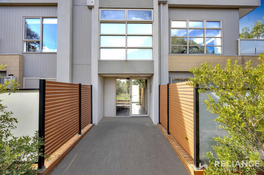 101/2 Rockgarden Dr, Truganina, VIC 3029