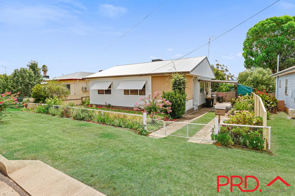 31 Churchill St, South Tamworth, NSW 2340