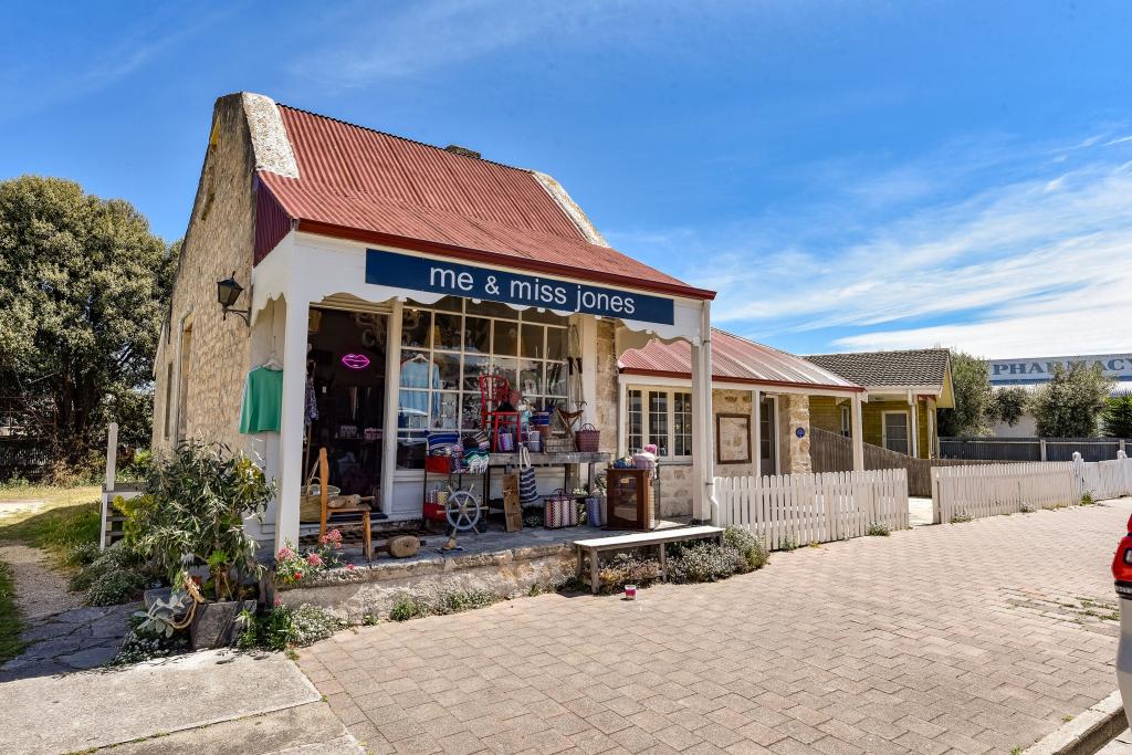 18 Victoria St, Robe, SA 5276