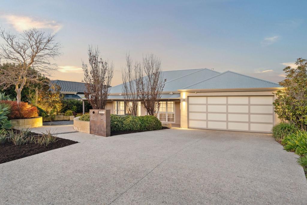 17 Cromford Way, Carine, WA 6020