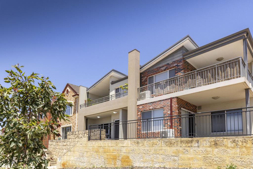 2/65 Lakeside Dr, Joondalup, WA 6027