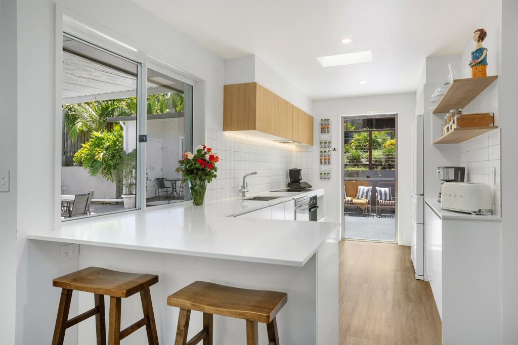9 Billabong Ct, Currumbin Waters, QLD 4223