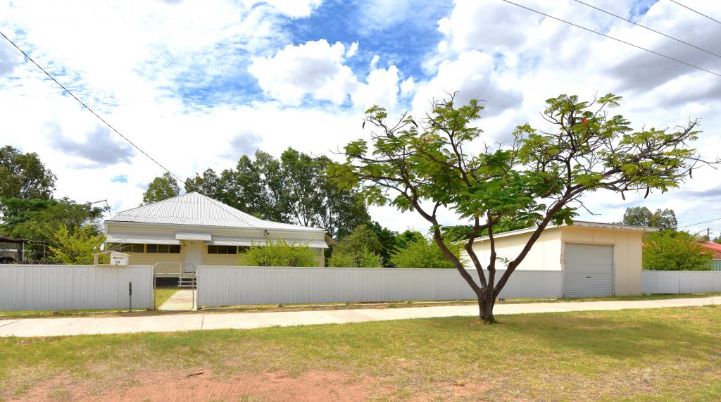 56 Gidyea St, Barcaldine, QLD 4725