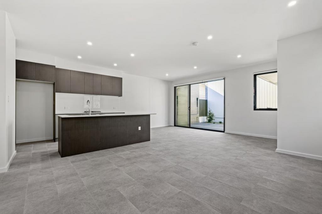 2/680 COLERIDGE RD, BATEAU BAY, NSW 2261