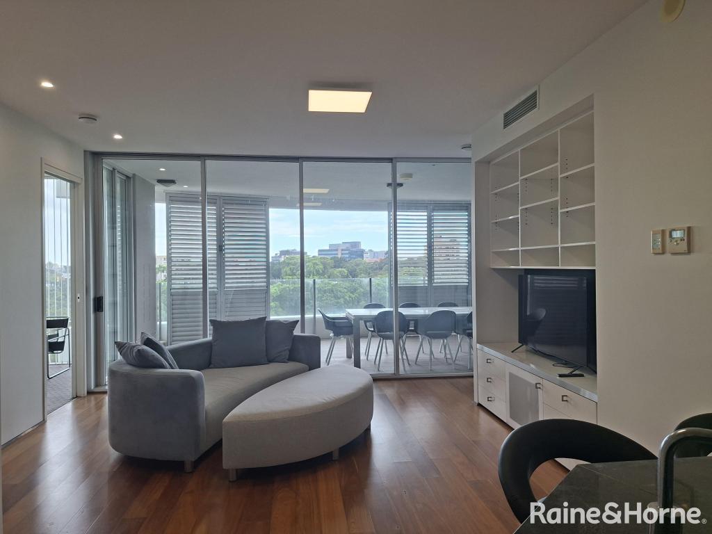 6045/6 Parklands Bvd, Brisbane, QLD 4000