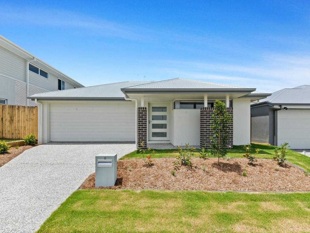 8 PALACE ST, GREENBANK, QLD 4124