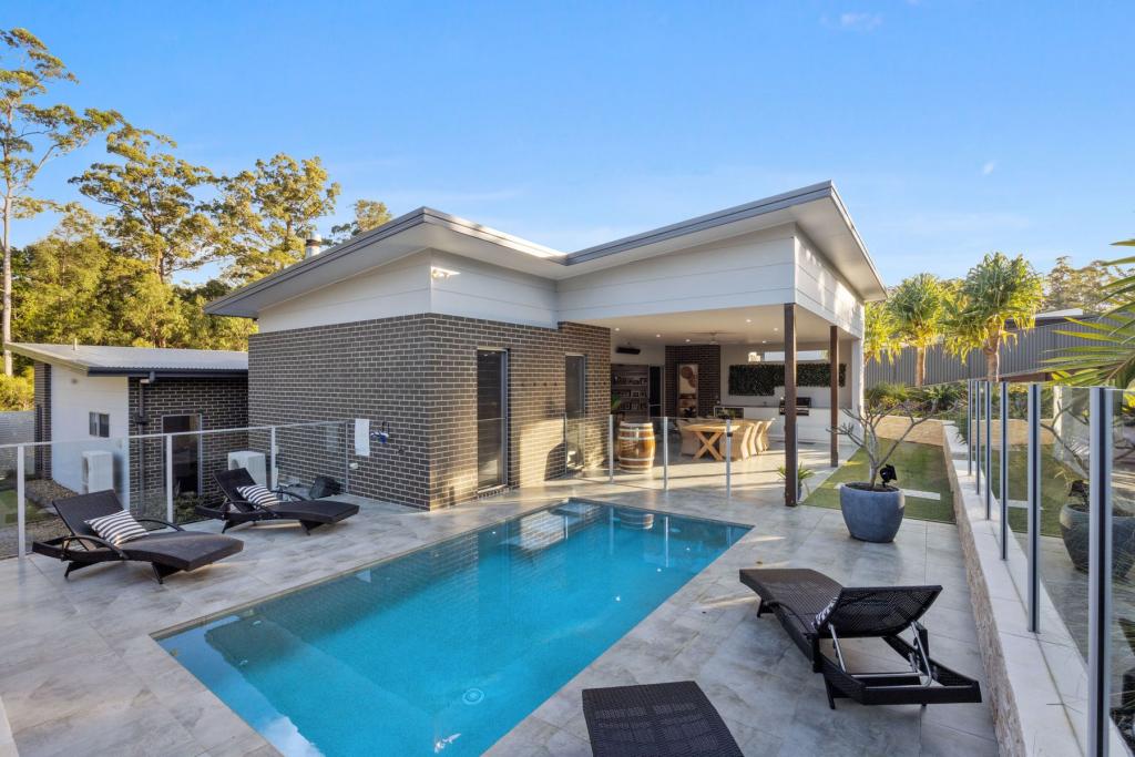 16 Forest Ridge Ave, Palmview, QLD 4553