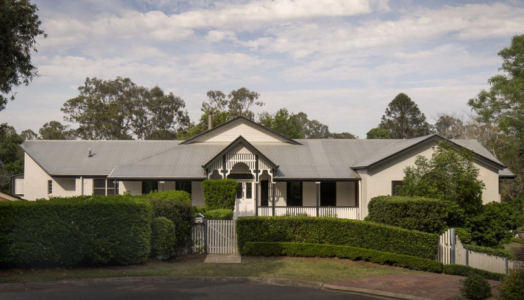 8 Kianga St, Graceville, QLD 4075