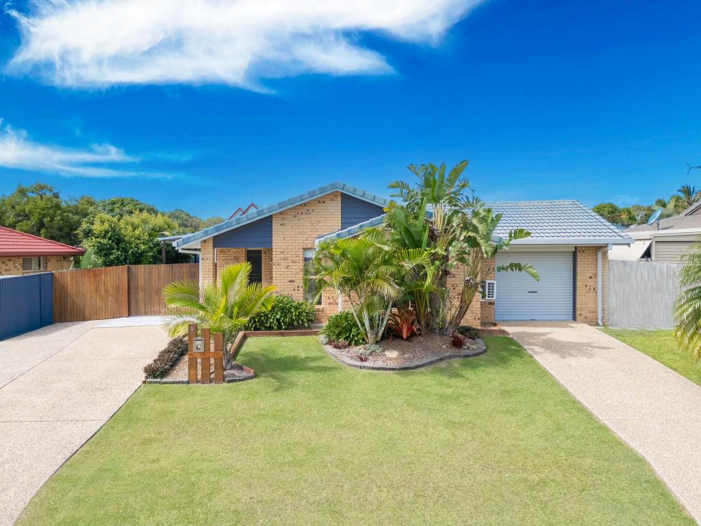 9 Gordon Cres, Sandstone Point, QLD 4511