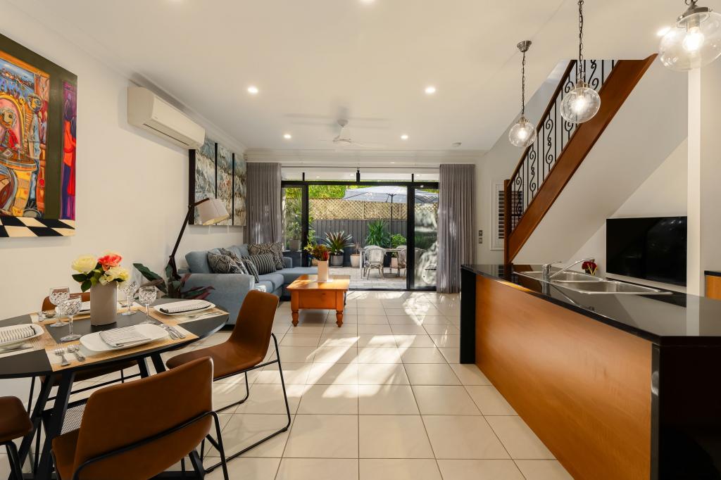 14/7 Elliott St, Surfers Paradise, QLD 4217