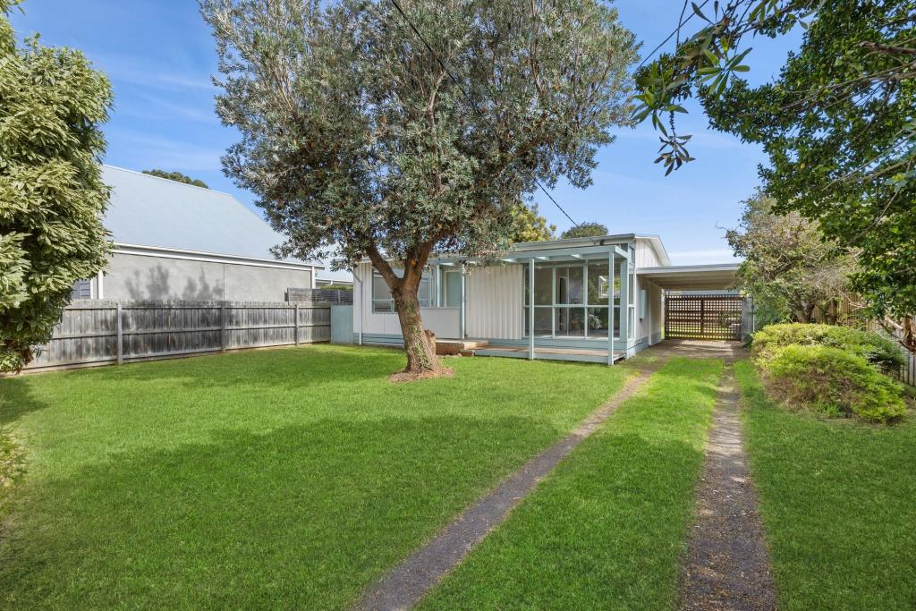 25 Margate St, Barwon Heads, VIC 3227