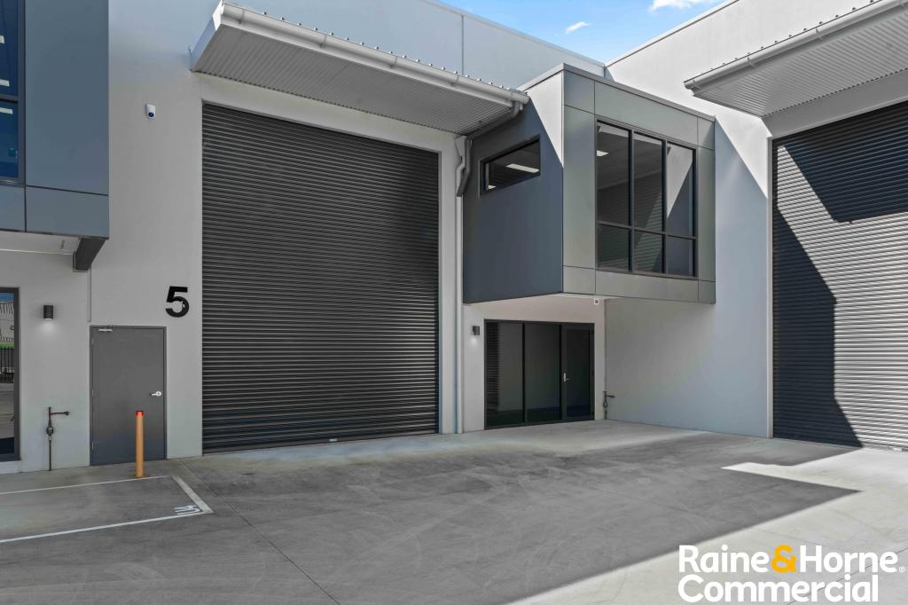 5/21 Concorde Way, Bomaderry, NSW 2541