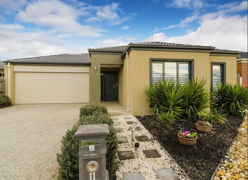 11 Lomandra St, Point Cook, VIC 3030