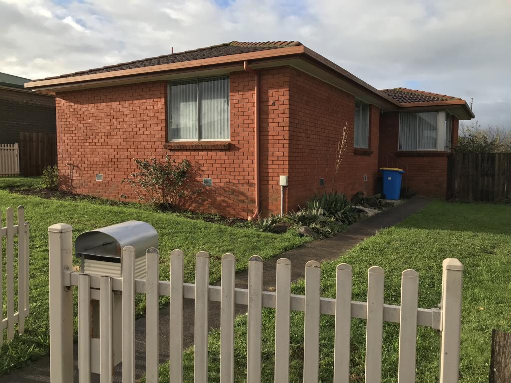 4 Hawkes Pl, Scottsdale, TAS 7260