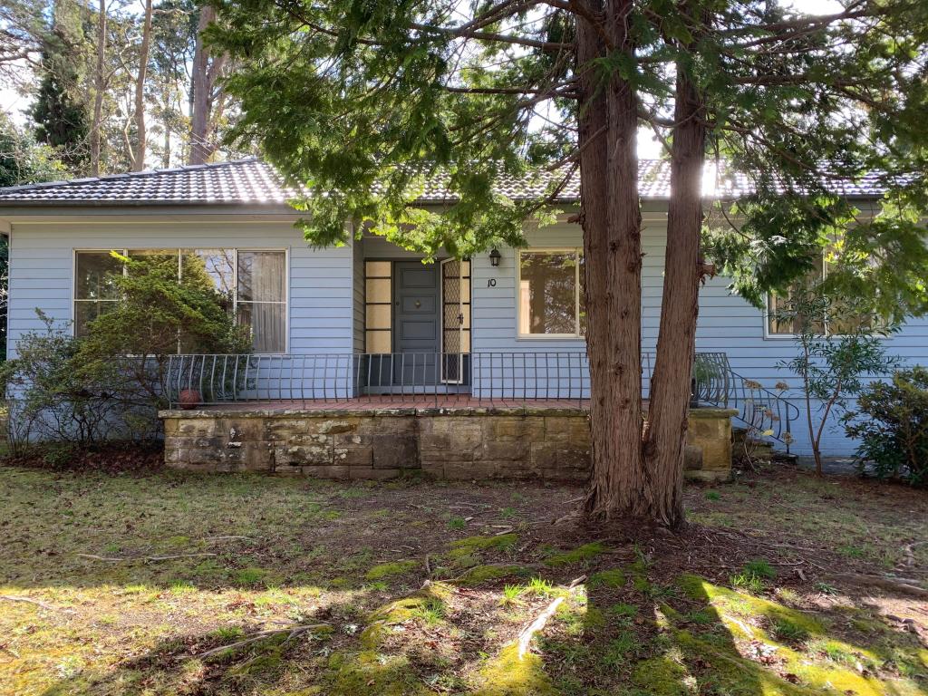 10 Belvidere Ave, Blackheath, NSW 2785