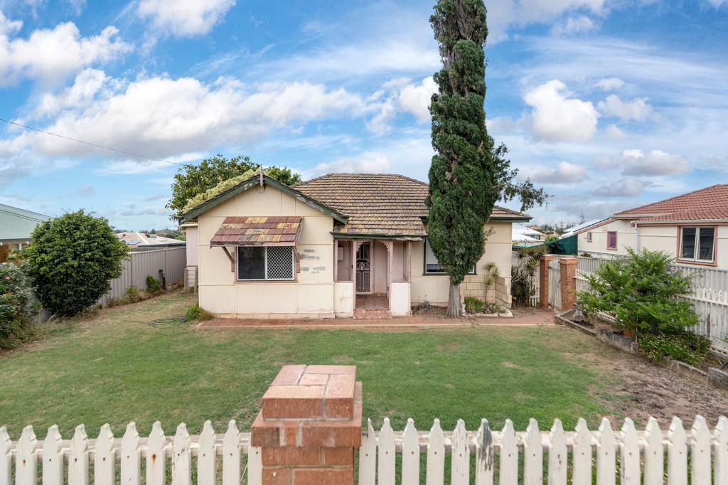 104 Gertrude St, Geraldton, WA 6530