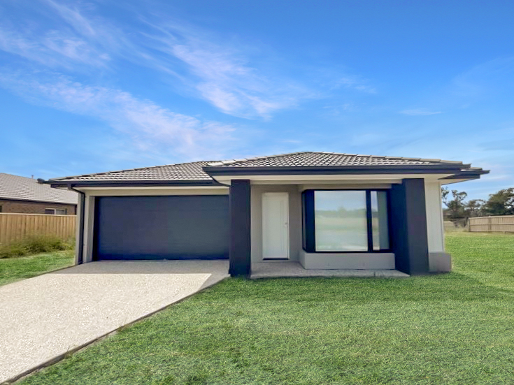 38 Alcott Dr, Newborough, VIC 3825