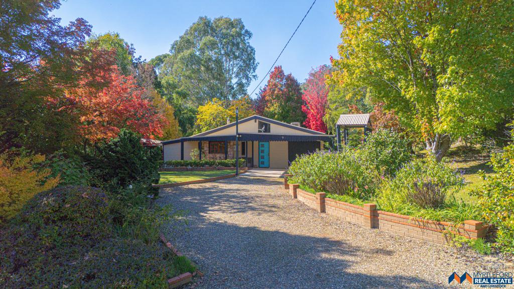 7 Panorama Dr, Buffalo River, VIC 3737