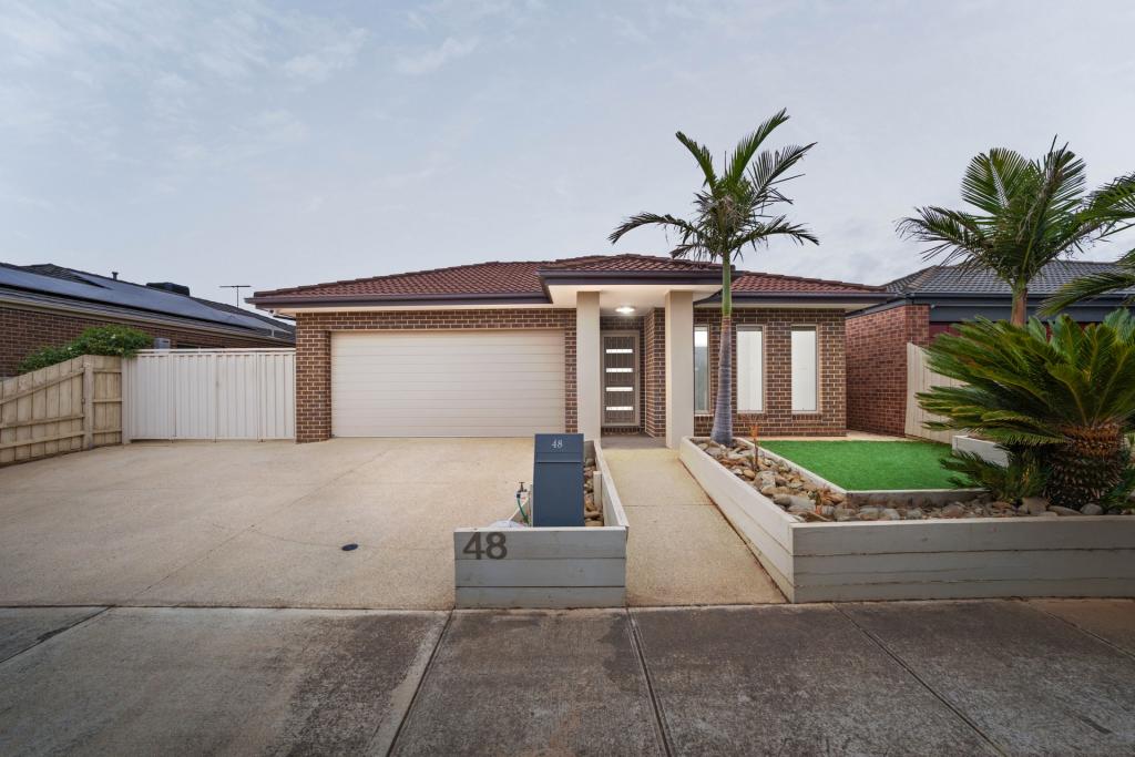 48 Bridge Rd, Melton South, VIC 3338