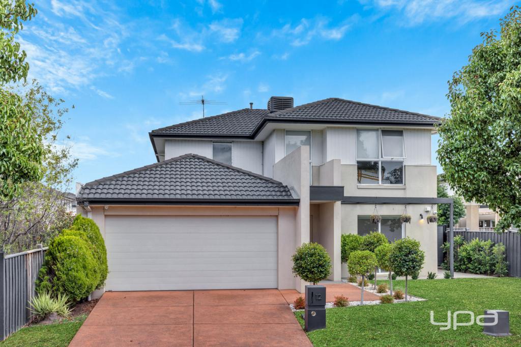 12 Montclair St, Point Cook, VIC 3030
