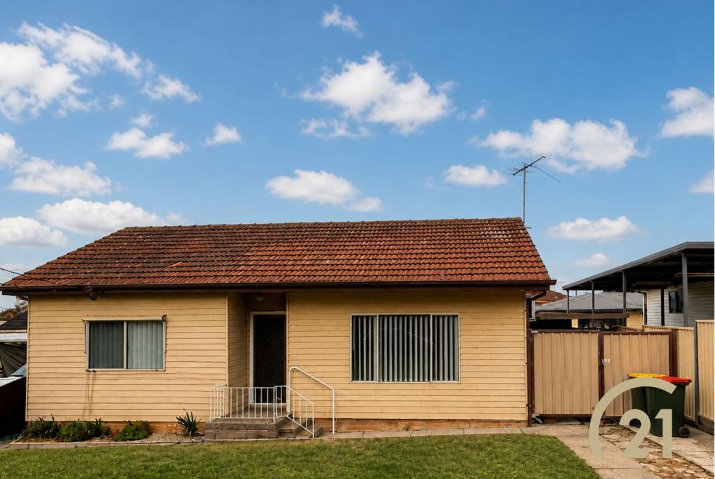 11 PAUL CRES, SOUTH WENTWORTHVILLE, NSW 2145