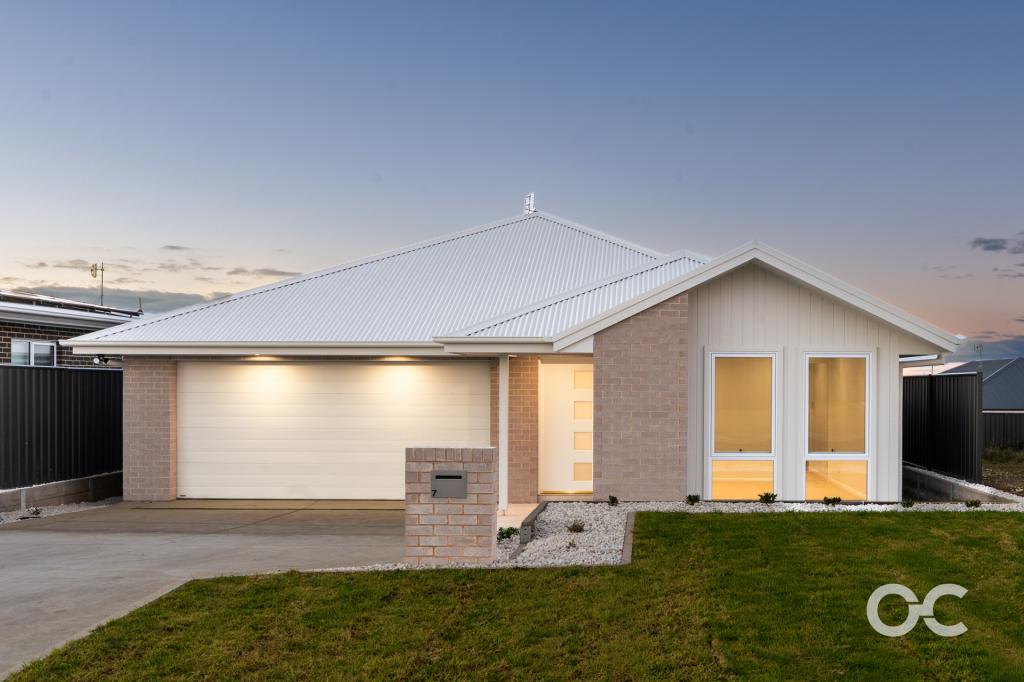 7 Whitebox St, Orange, NSW 2800