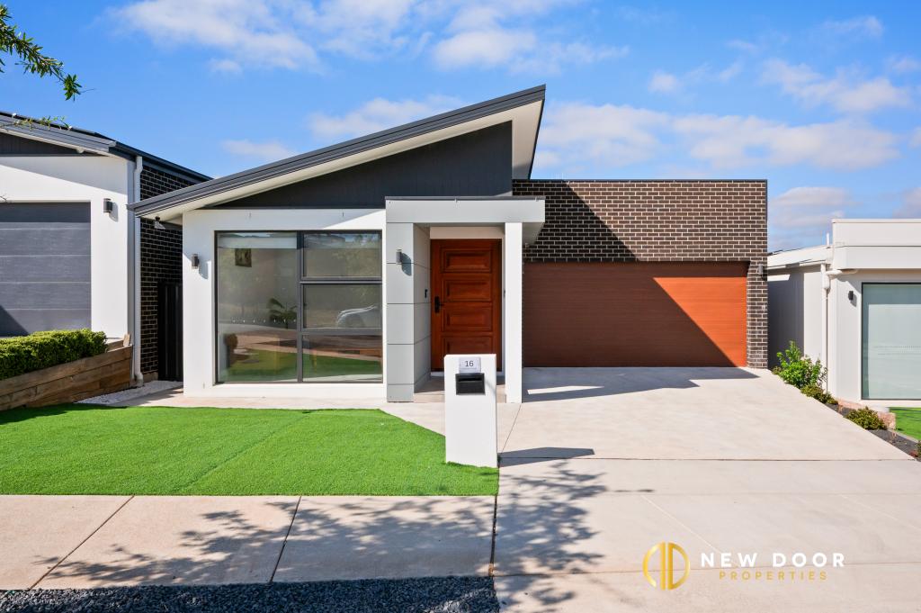 16 Mallard St, Whitlam, ACT 2611