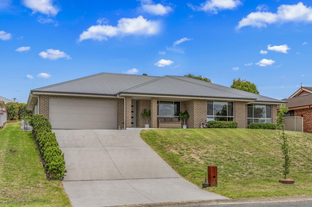 17 Henderson St, Gloucester, NSW 2422