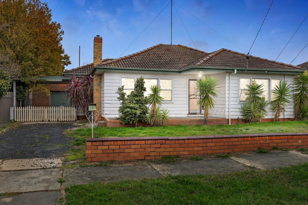 3 Leonard St, Wendouree, VIC 3355