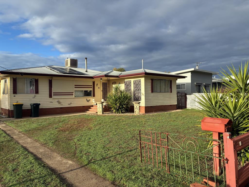 109 Ross St, Inverell, NSW 2360