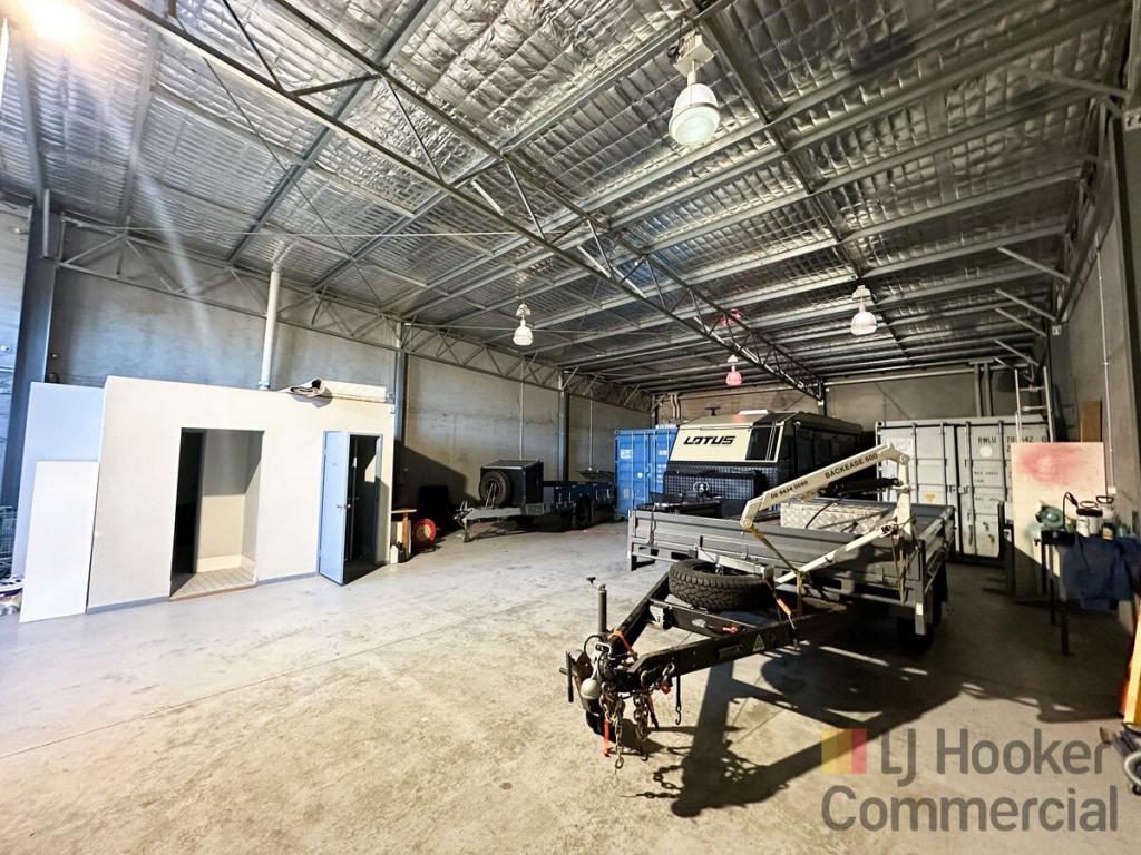 3 Wollong St, Gosford, NSW 2250