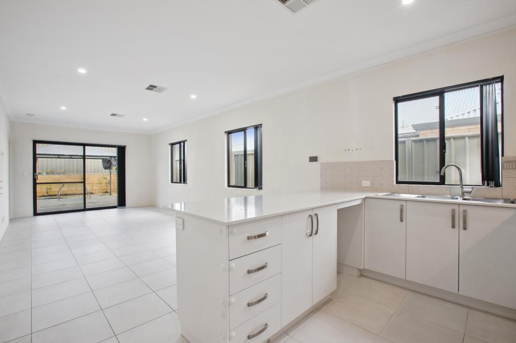 172 Ebrington Rd, Wellard, WA 6170
