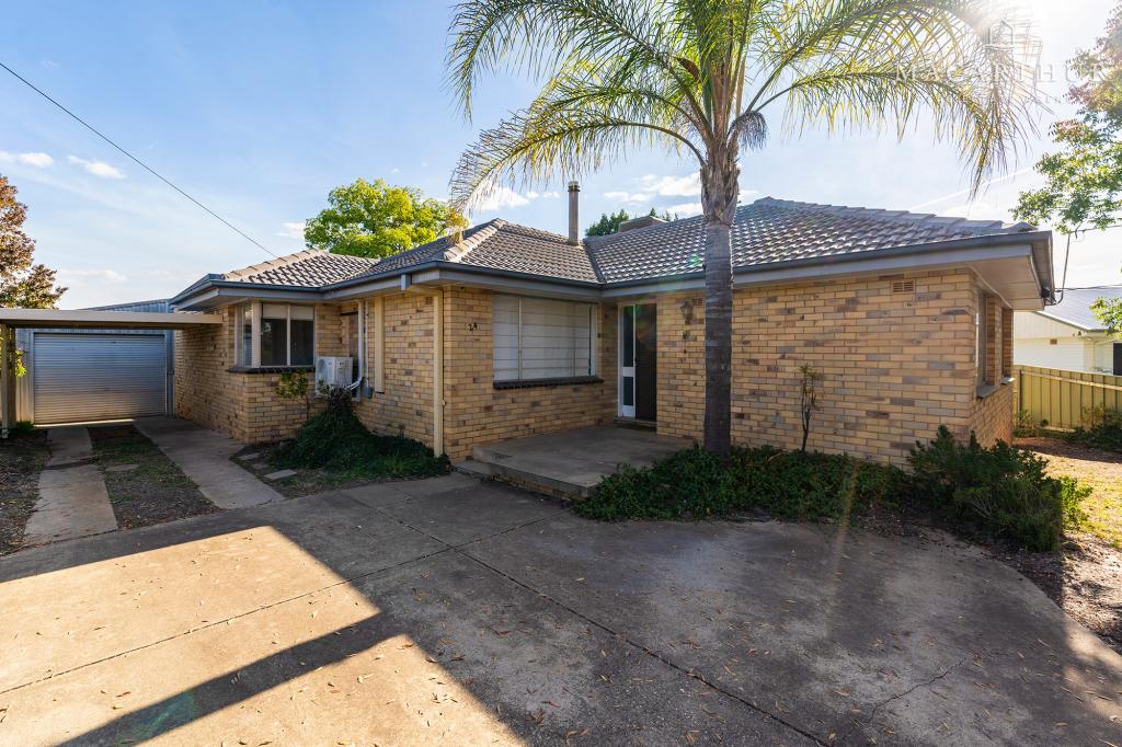 24 Waranga Ave, Mount Austin, NSW 2650