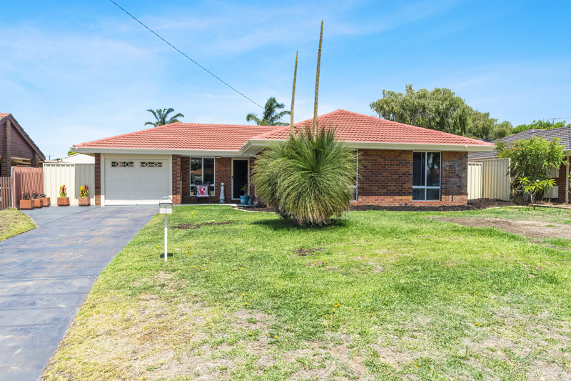 5 Neale Pl, Cooloongup, WA 6168