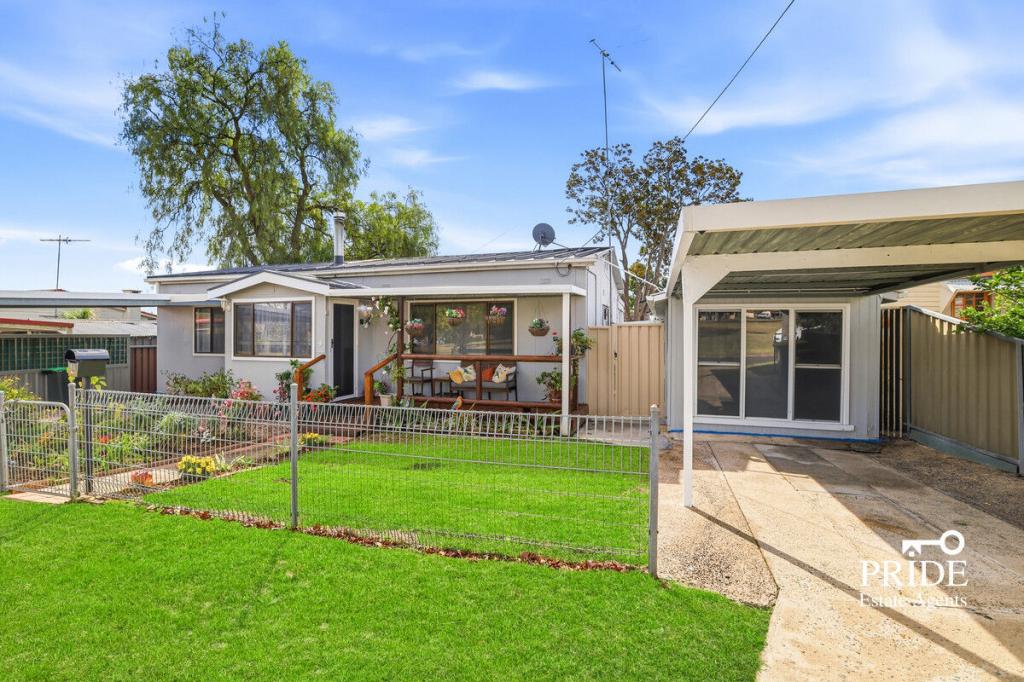 4 Tenth St, Warragamba, NSW 2752