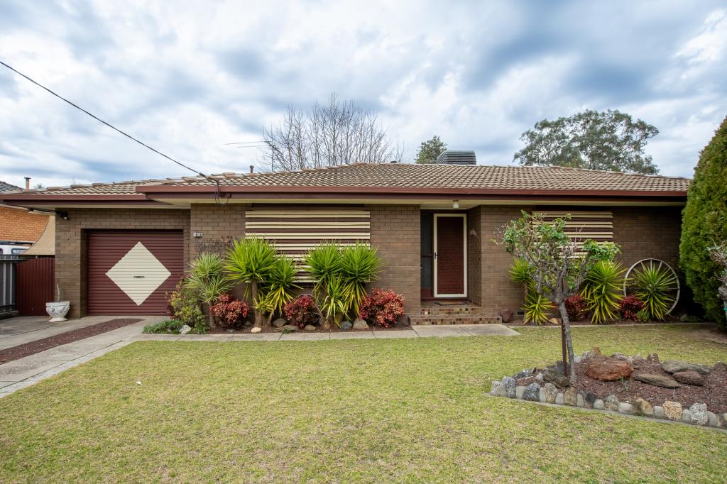 527 Mcdonald Rd, Lavington, NSW 2641