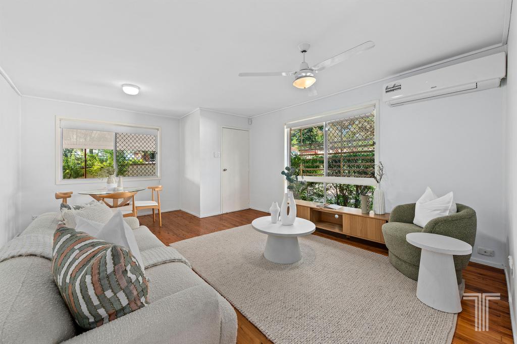 11 Moeller Pl, Mansfield, QLD 4122